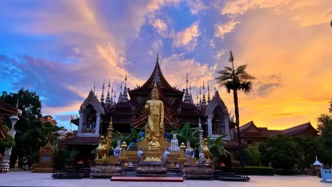 西双版纳總佛寺｜千年南傳佛國聖地，金碧輝煌的東南亞風情淨土