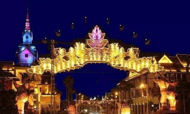 版納之初印象——告莊西雙景