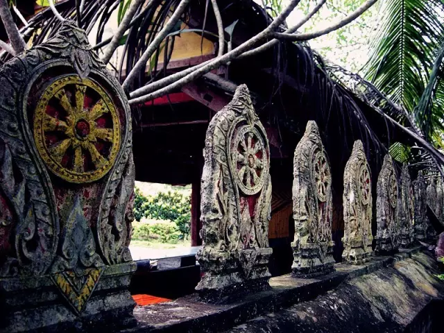 傣族園深度遊記：千年傣韻與南傳佛風的完美交融